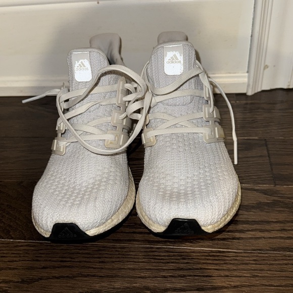 Ultraboost 1.0 Triple White - Picture 2 of 3